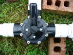 P1010056 3way valve detail.JPG