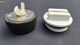 pool plug.jpg