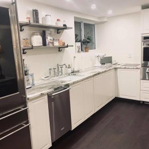 basement kitchen.JPG