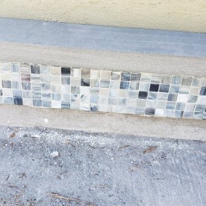 tile01.jpg