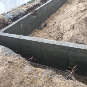 concrete wall 1.JPG