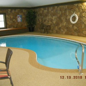 indoor_pool[1].JPG