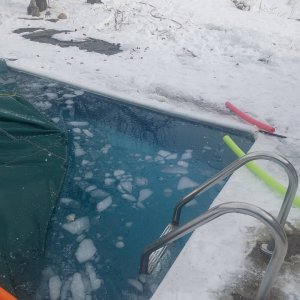 Polar 2019 Hot Tub.jpg