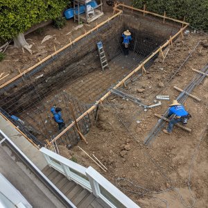 pool_construction_1.jpg