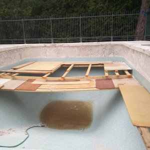 pool reno 1.jpg