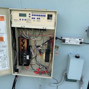 Pentair inside box with low voltage transformer.jpg