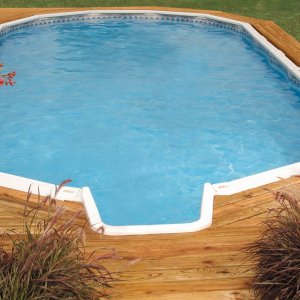 IngrdSteps.Pool_.nopeople.jpg