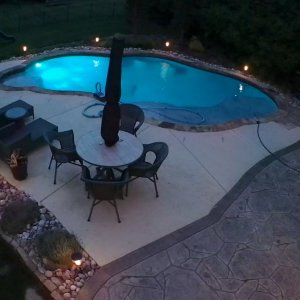 pool light1.jpg