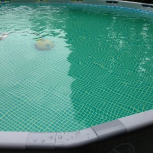 pool2.jpg
