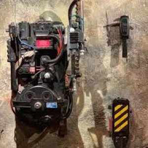 proton pack and trap.jpg