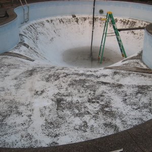 pool813.jpg