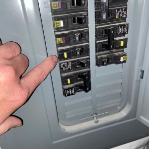 breaker.jpg