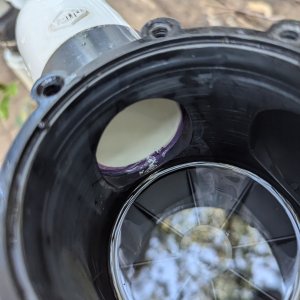 Inside jandy valve looking at pool inlet.jpg