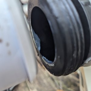 Pump inlet.jpg