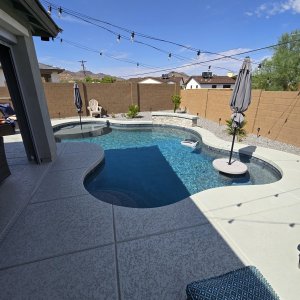 Pool.jpg