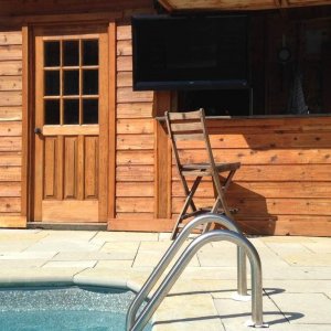 pool tv.jpg