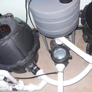 pool pump (Large).jpg