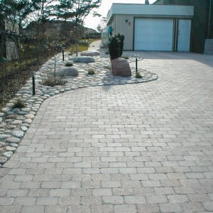 pavers.jpg