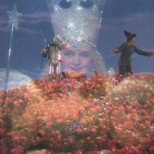 Glinda-the-good-witch.jpg