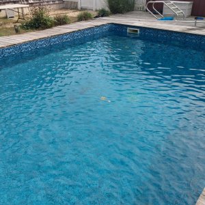 pool2.jpg