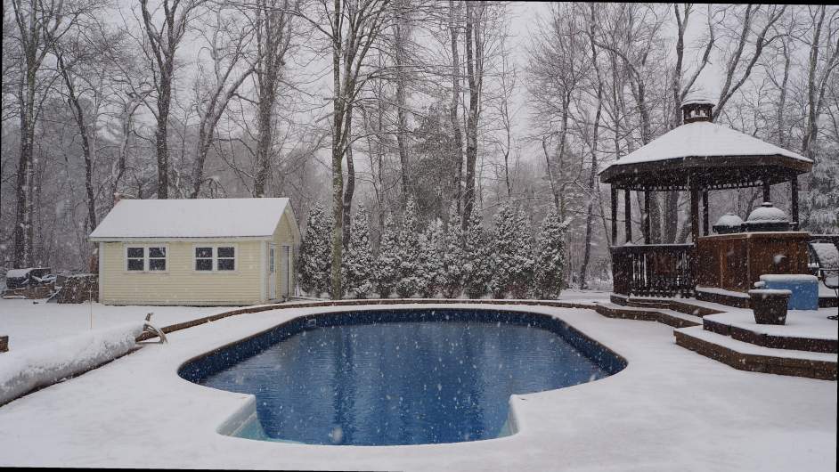 20180406 pool and snow.jpg