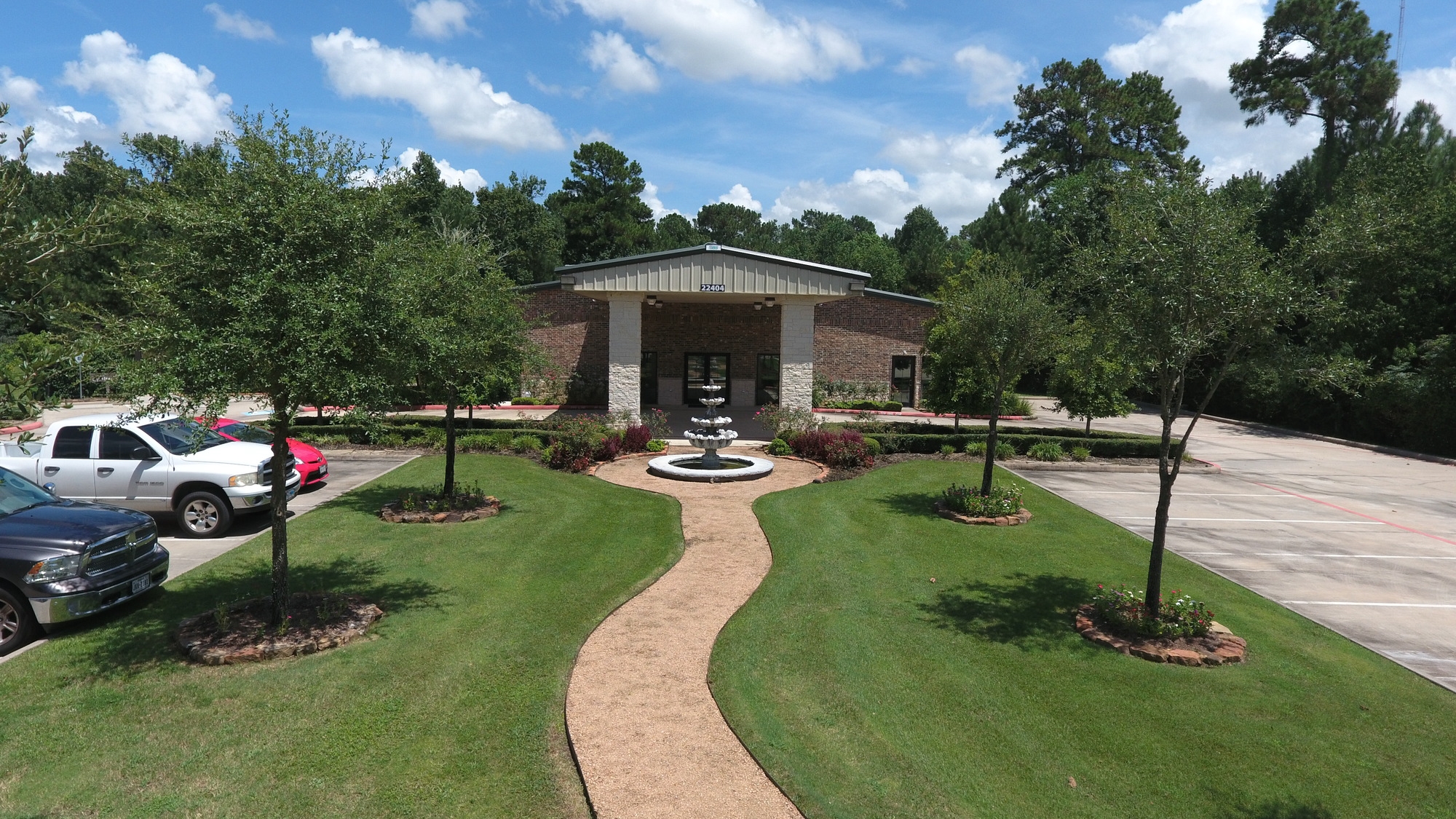 22404-Mueschke-Rd-Tomball-TX-Primary-Photo-1-LargeHighDefinition.jpg