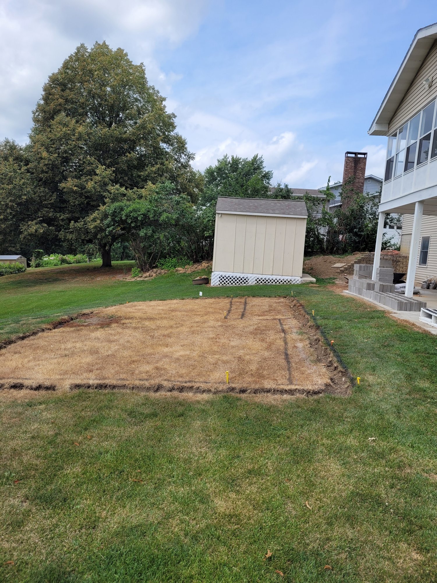 backyard layout of pool.jpg