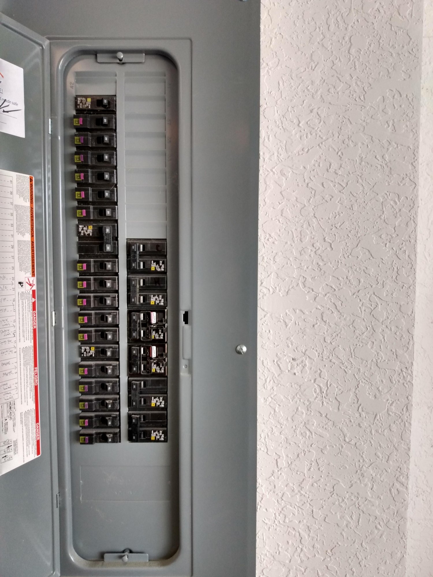 box in garage.jpg