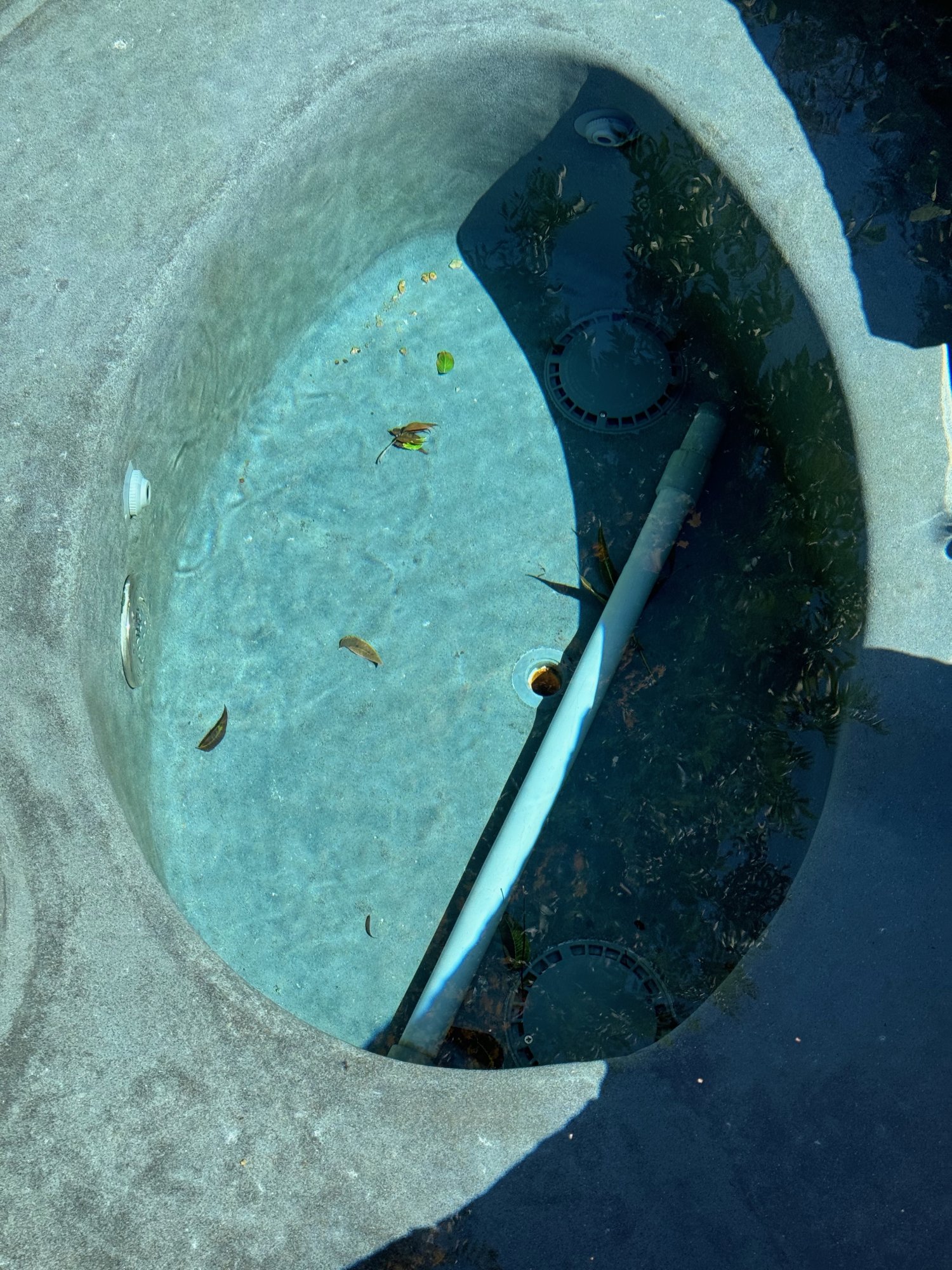 Broken stand pipe in pool.jpeg