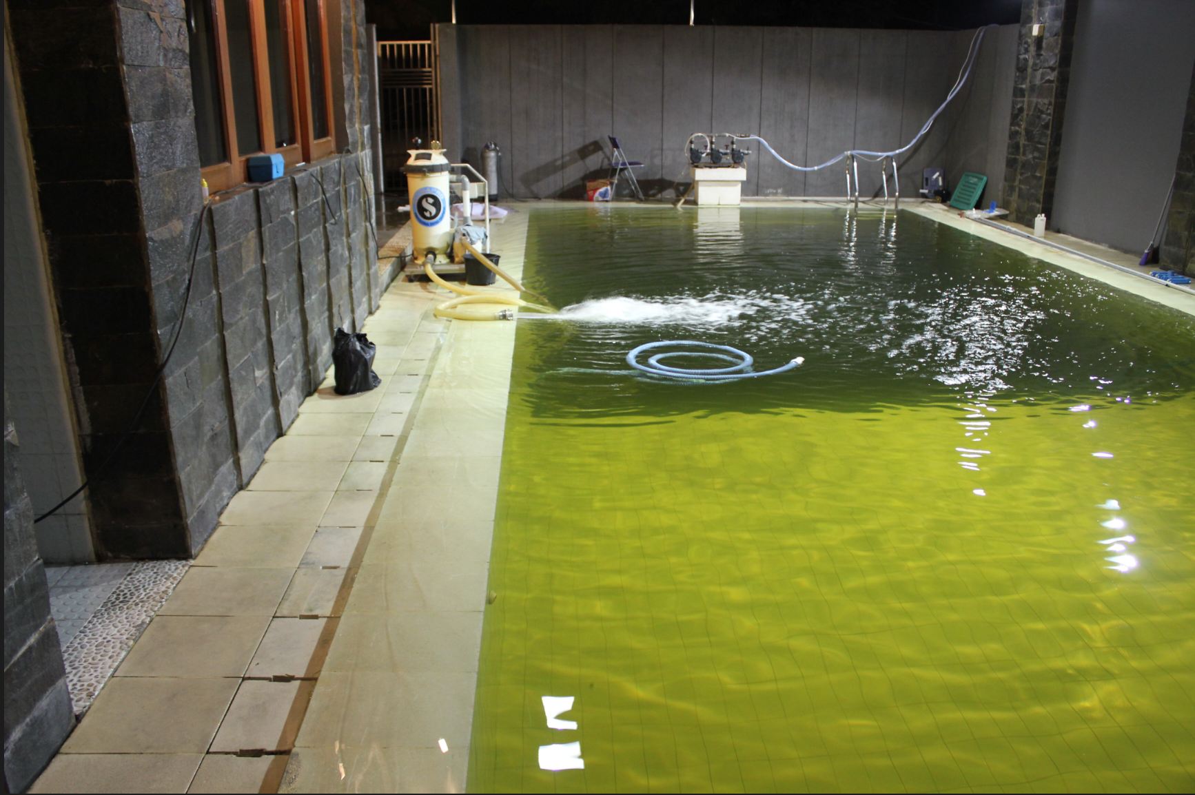 Day 3 - 2nd August 2-40AM - Pool is full and super chlorination maintained at 10 PPM.JPG
