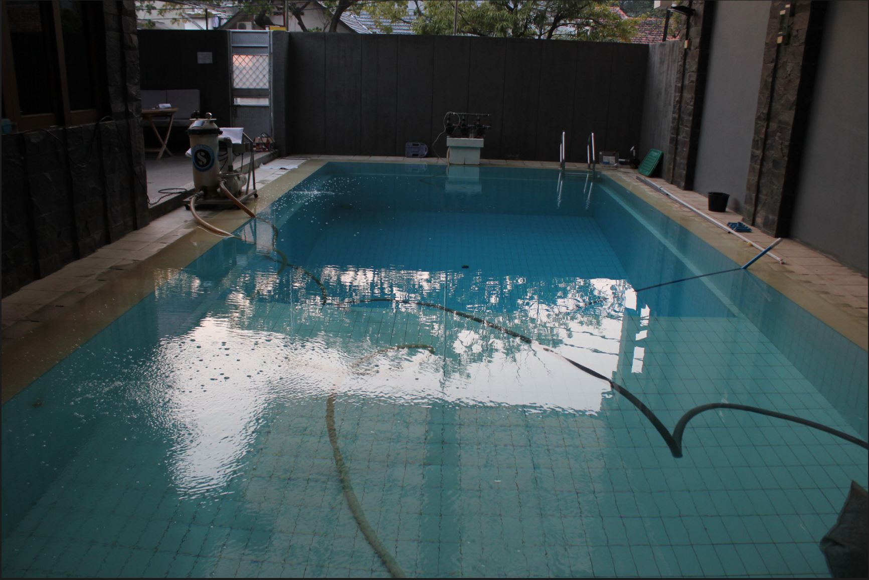 Day 5 -  6-20 AM - General View -  52 hours after super chlorination.JPG