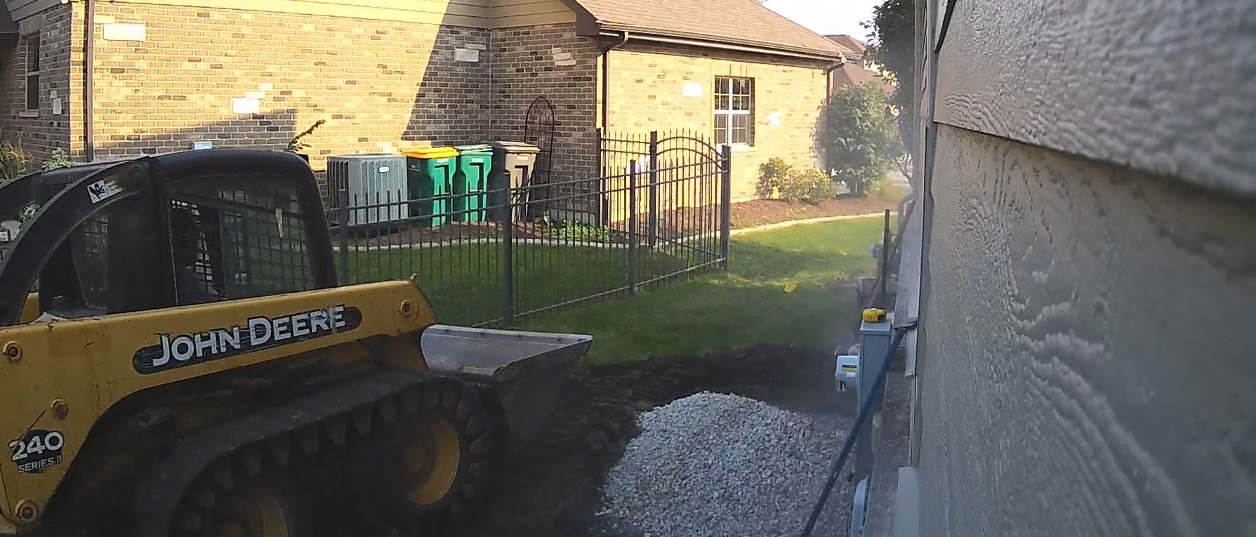 digging 4.JPG