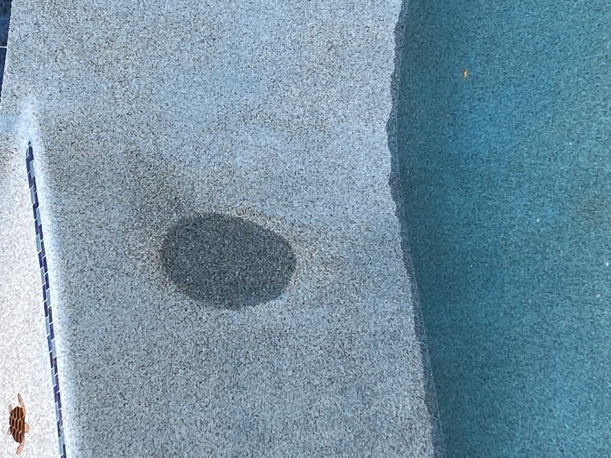 efflorescence area on pool III Aug 21.jpg