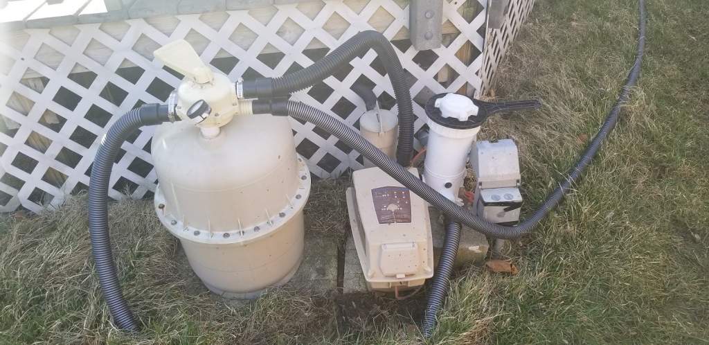 filter and pump.jpg