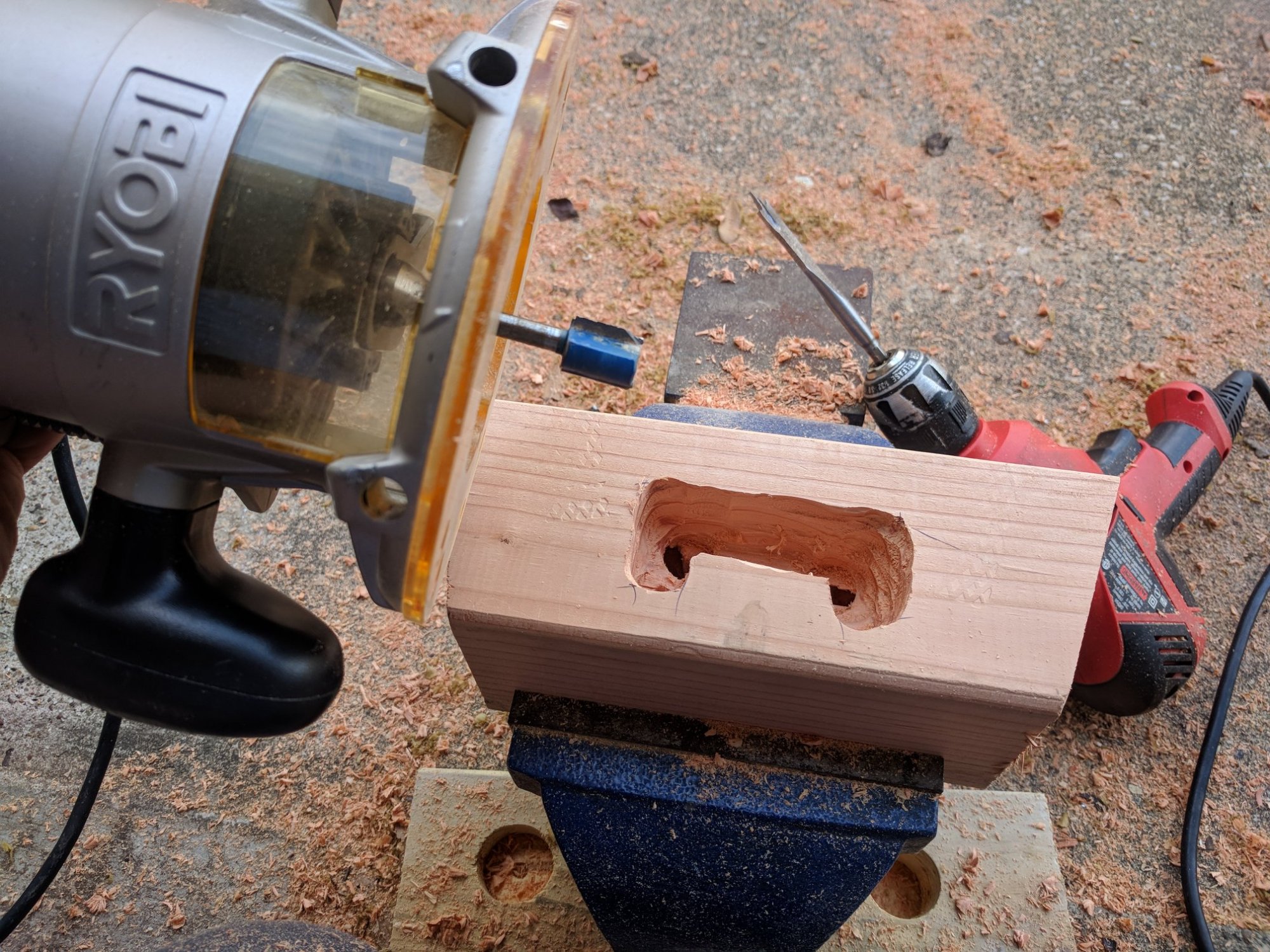 FinishWithRouter-Joints.jpg