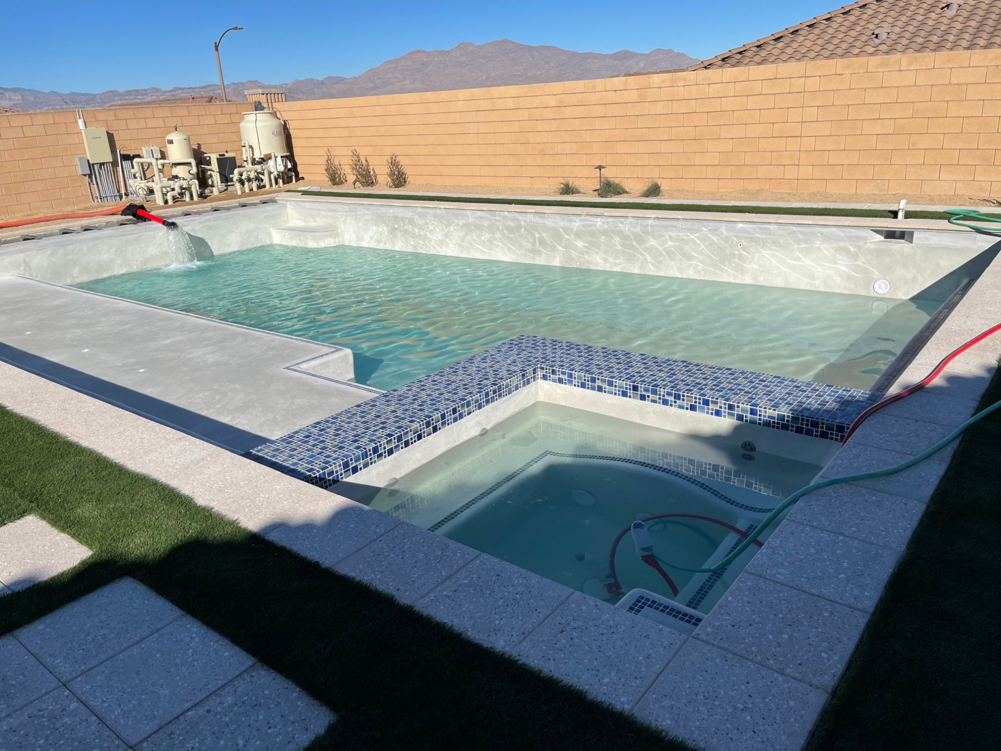 firehose_spa-side-g.jpg