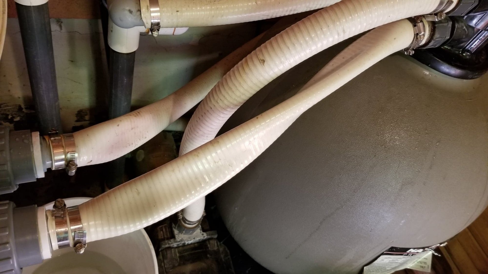 hose-twisting-heater-to-filter.jpg