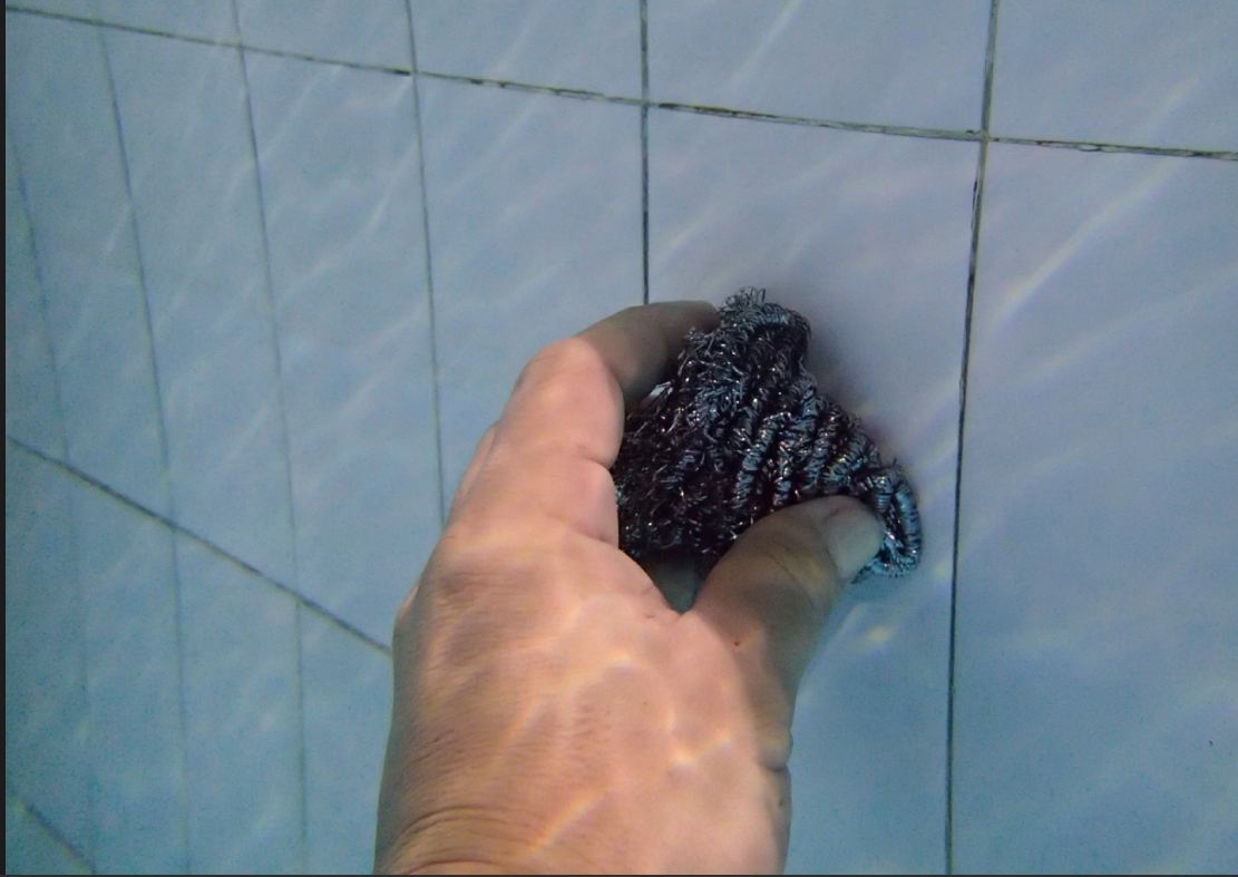 I use this to clean stain.JPG