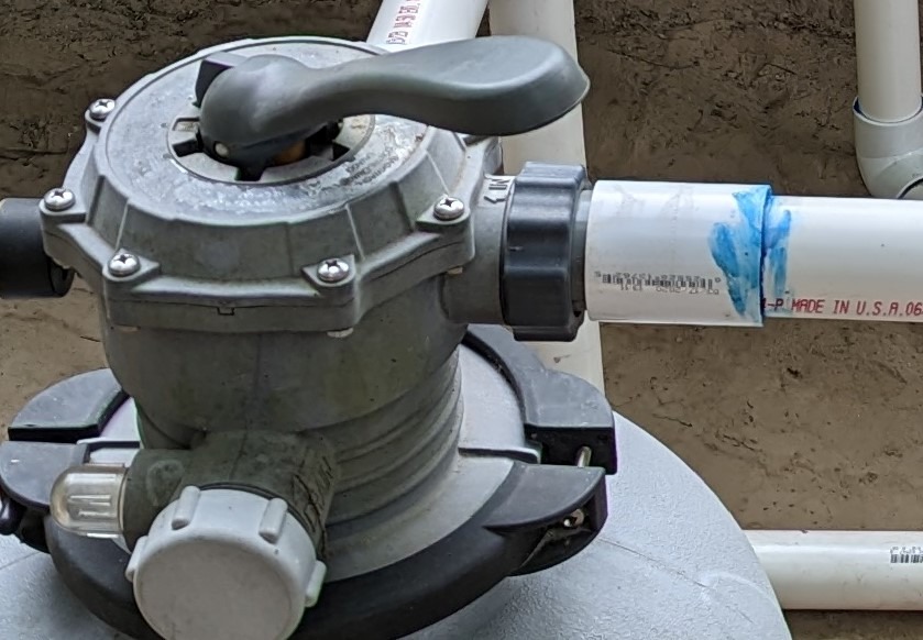 intex pump in.jpg