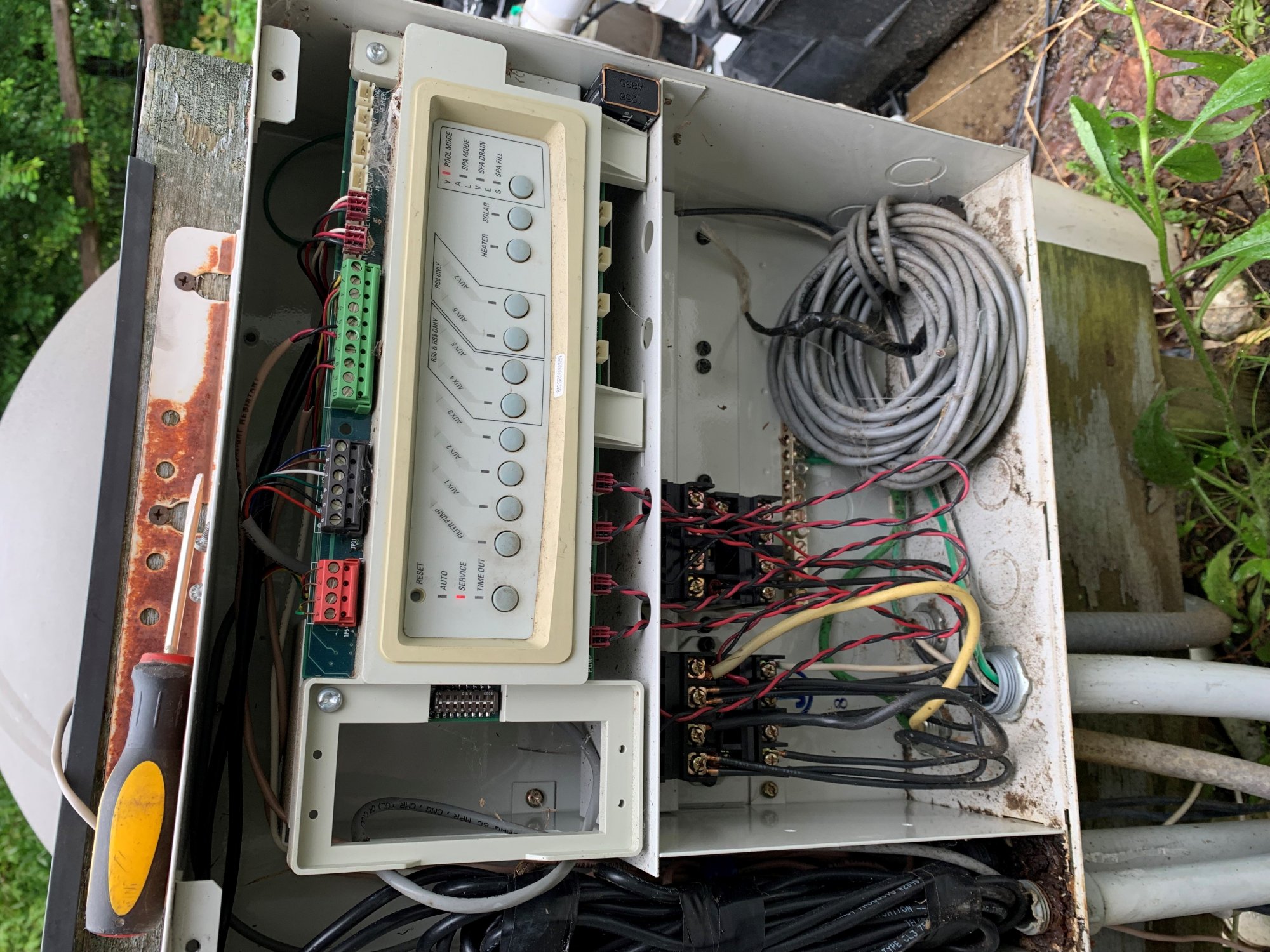 Jandy powercenter 2.jpg