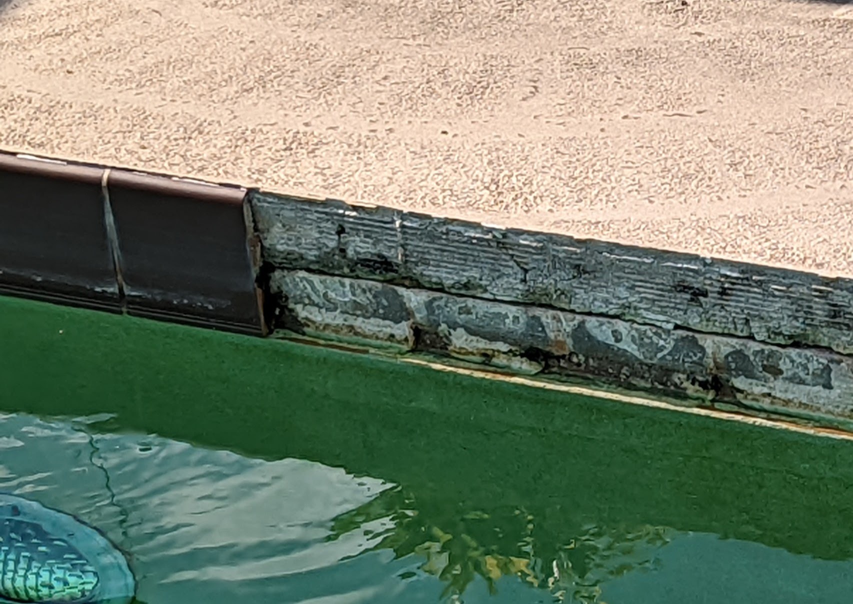 Missing pool tiles.jpg