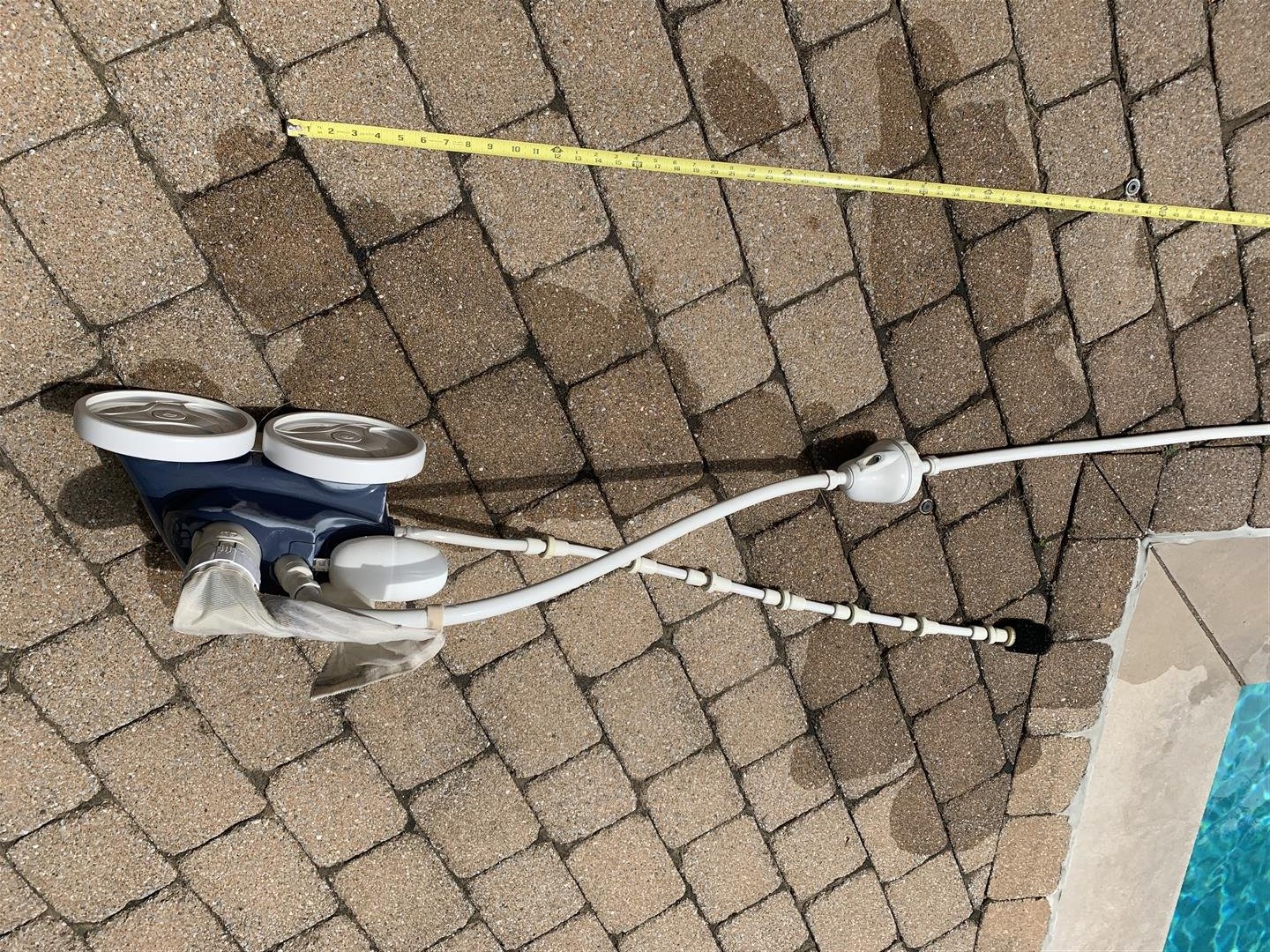 Polaris 380 Hose 1 (Large).jpg