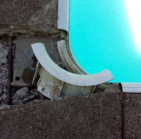 pool corner - 3.jpg