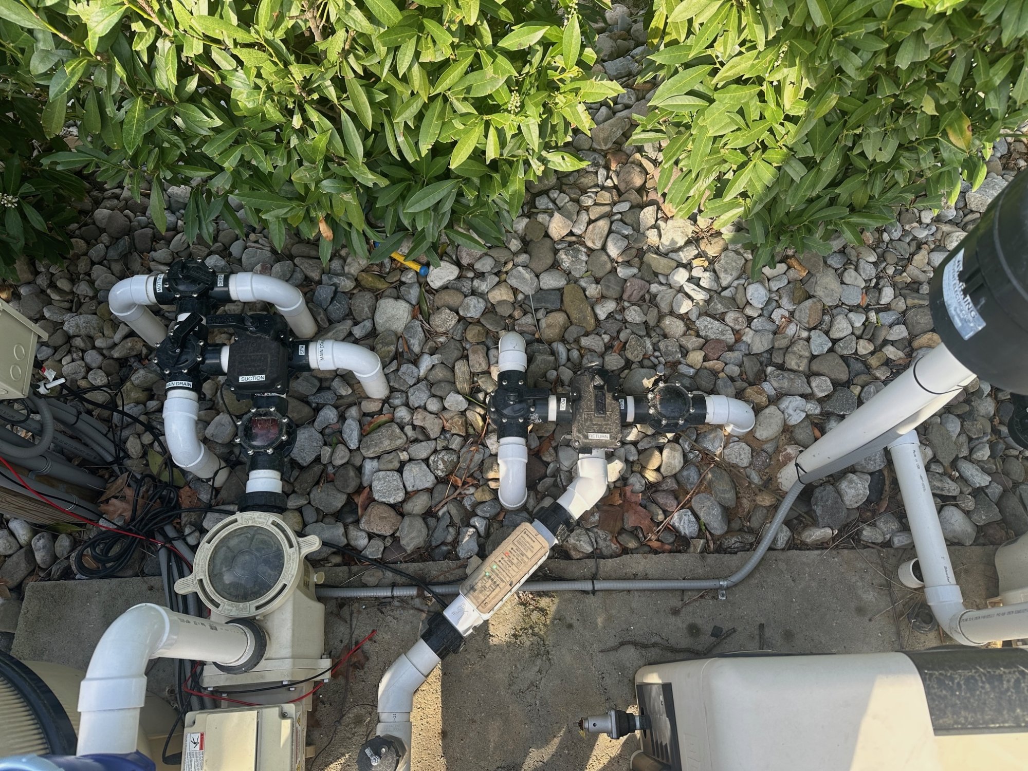pool equipment.JPG