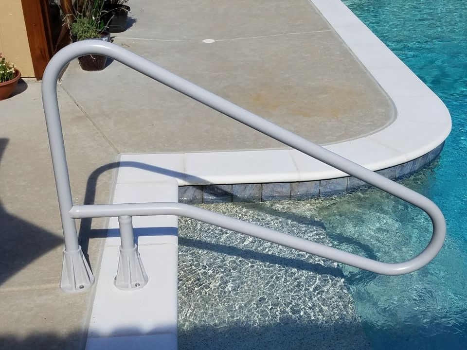 Pool Railing.jpg