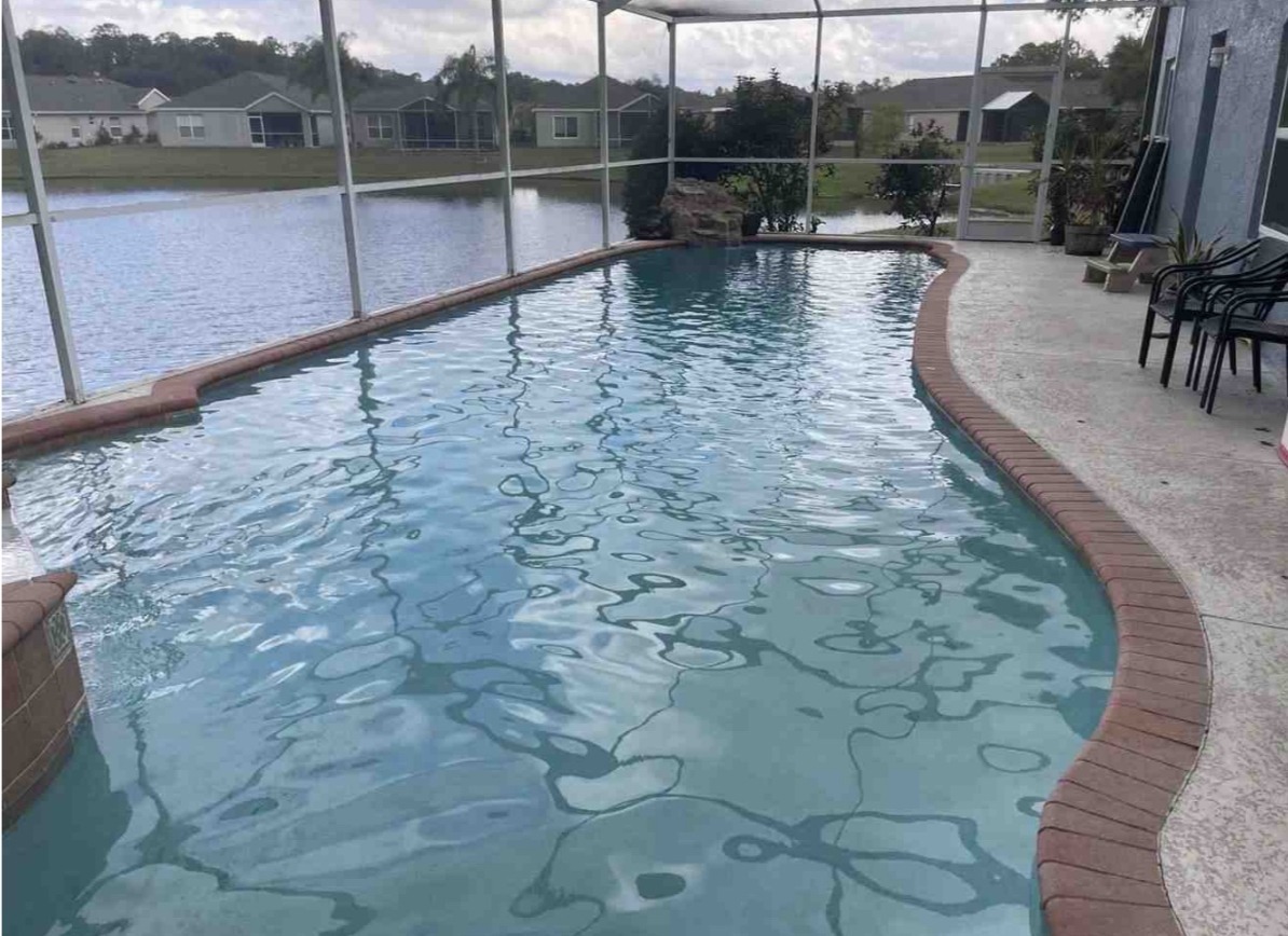 pool waterfall.jpeg