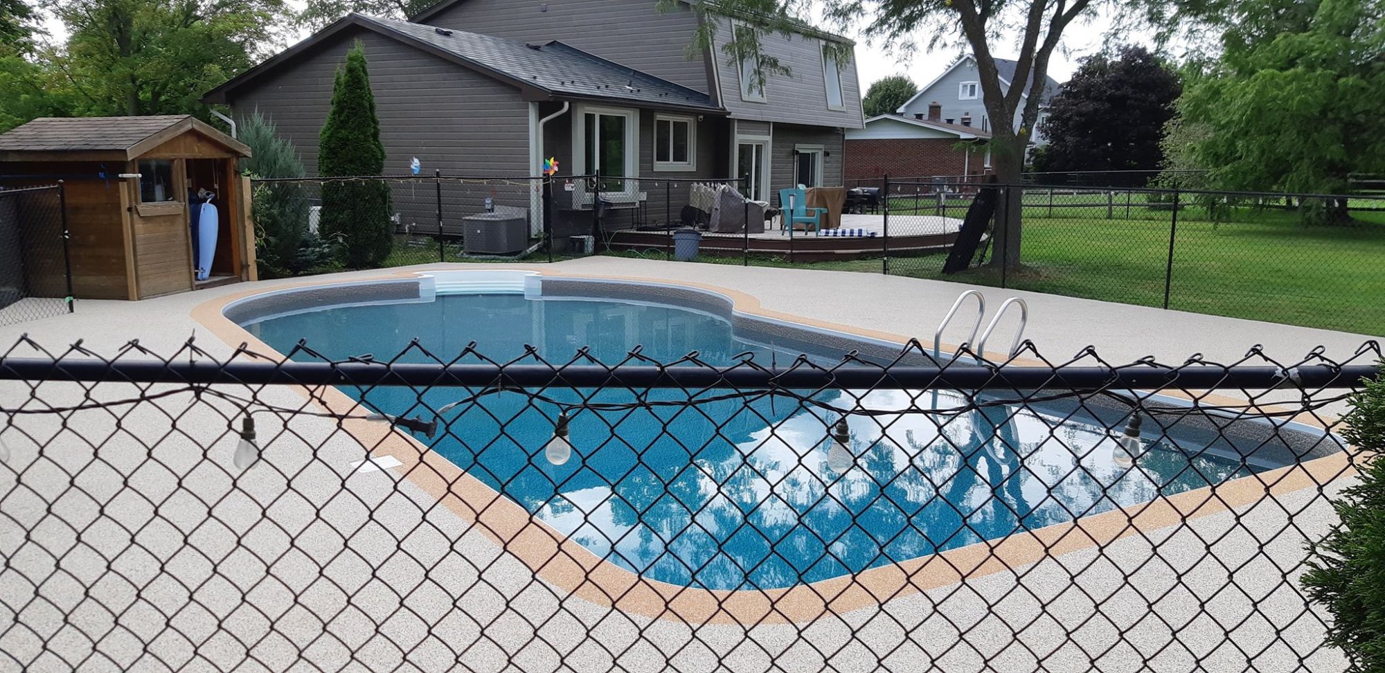 Pool with new deck.jpg