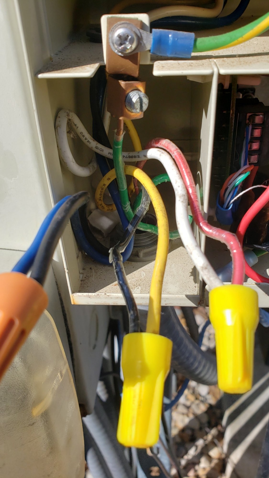 PowerCenter input wires.jpg