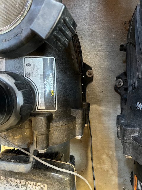 pump screws.jpeg