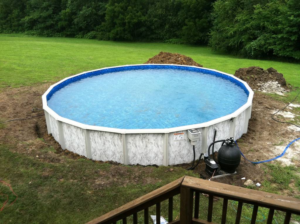 rsz_pool_2011.jpg
